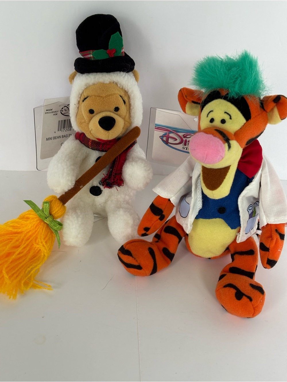Vtg Disney Store Winnie the Pooh Bundle - Snowman Pooh & Mad Scientist Tigger